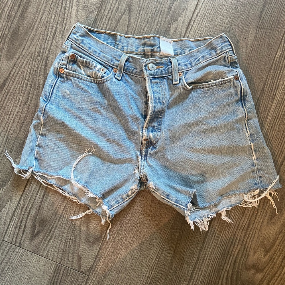 Vintage Levi’s Distressed High Rise Shorts